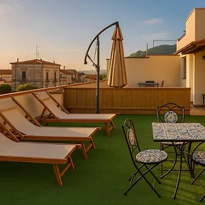 Penelope Apartment