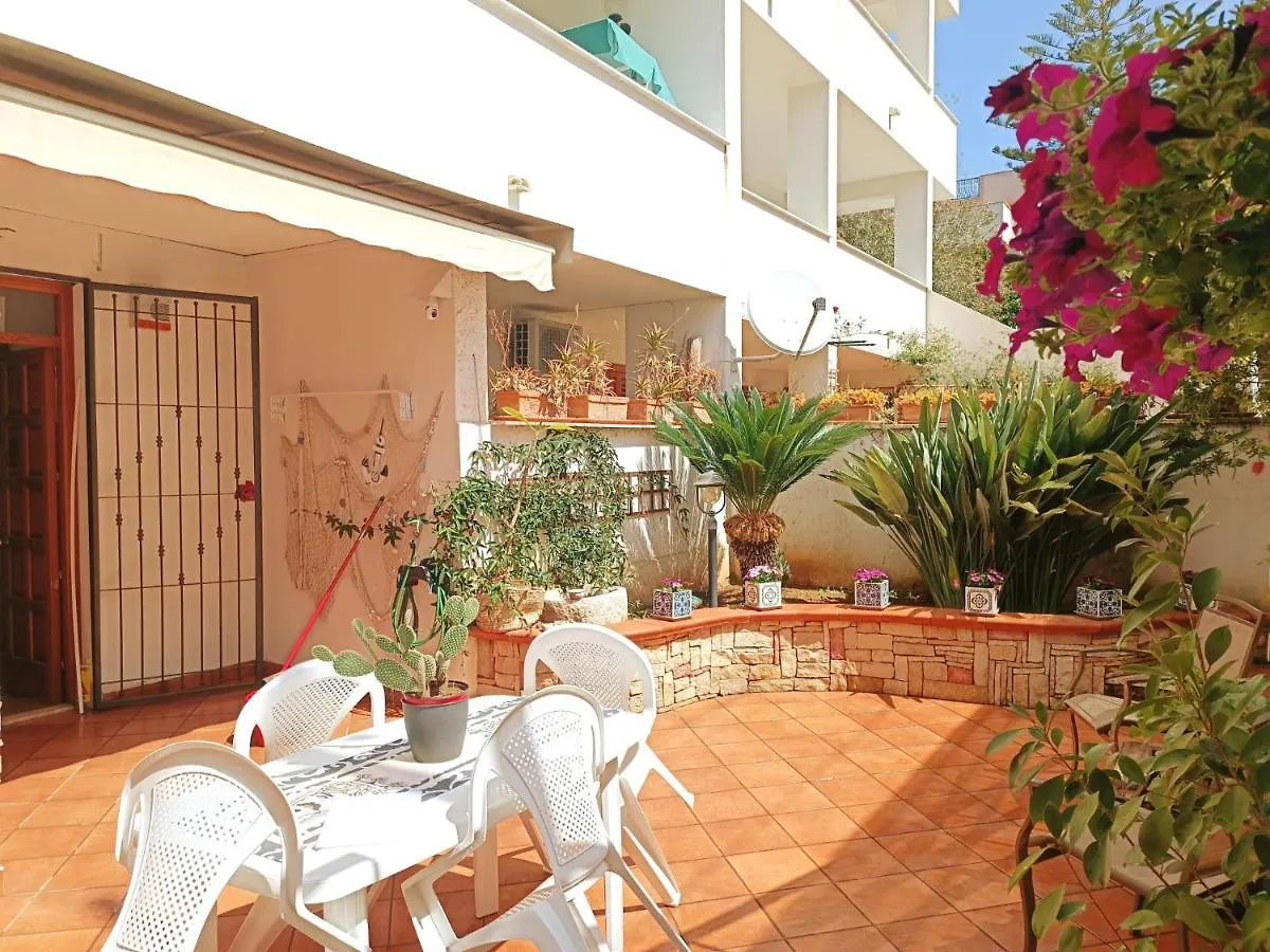 Princess House Palermo - Intero Appartamento - Mondello contacts